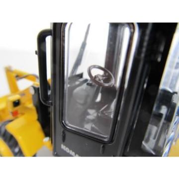 New Miniature 1/32 Komatsu KOMATSU wheel loader WA30-6 BOX from Japan diecast