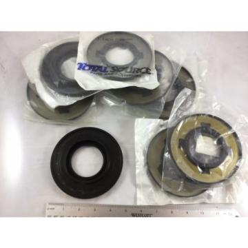 3EB-21-32180 Komatsu Oil Seal Lot of Eight 3EB-21-32180 SK-17171801J