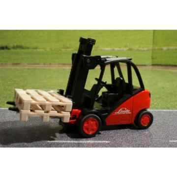 Siku 1722 - Linde Forklift Truck - 1:50 Scale