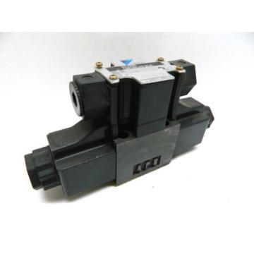 Daikin KSO-G02-66CB-30 Solenoid Operated Hydraulic Valve 200Vac Spring Center