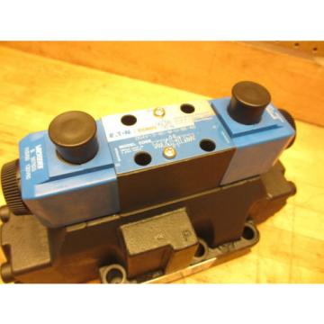 Eaton Vickers DG5V-8-H-33C-M-U-B-10 Hydraulic Directional Control Valve Origin 120V