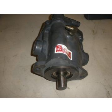 Vickers PVB20-LS-20-CM-11 Piston Pump 1 ¼” Dia Shaft With 1 ¼” Ports