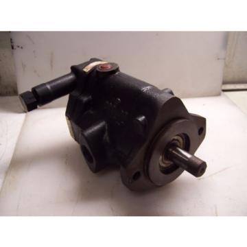 Origin VICKERS HYDRAULIC INLINE PISTON PUMP PVQ10-A2R-SE1S-10-C21D11