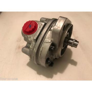 Vickers 26 Series Hydraulic Gear Pump, 3500psi Max Pressure 53GPM 26001-RZG