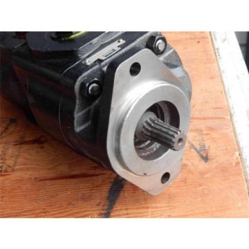 NEW! Parker Hydraulic Pump  7049520004