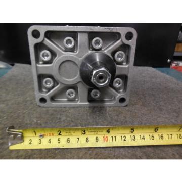 NEW GALTECH HYDRAULIC PUMP # 3SP-A29-D12N