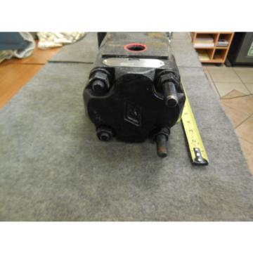 NEW PARKER COMMERCIAL HYDRAULIC PUMP # 303-9123-088