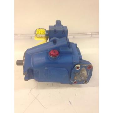 Eaton Vickers Piston Pump Model #: 421AK00818B