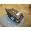 Vickers RT 10 FP1 30 Hydraulic Pressure Control Valve Origin 675028  475-2000psi #1 small image