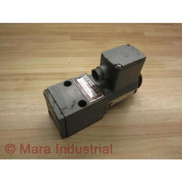 Rexroth 2LNF 6PP 2A/B Control Valve - origin No Box #1 image