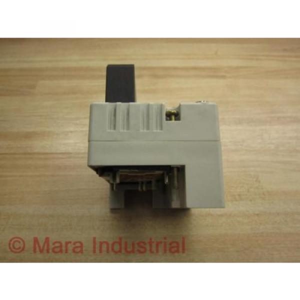 Rexroth R480 084 902 Valve - origin No Box #9 image