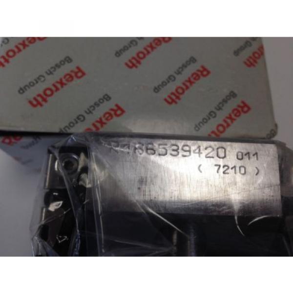 NEW Mexico Germany REXROTH/BOSCH 5101-9638-A LINEAR RAIL BEARING R166539420  011 (7210) DD #2 image