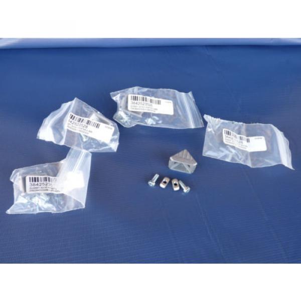 Set Canada Canada of 4 NEW Bosch Rexroth Gusset 3842523528 30x30 w/ Fastener 8-8mm Orig. Pkg. #1 image