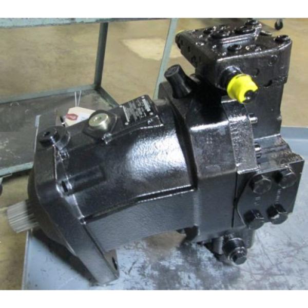 New Russia Greece Rexroth Hydraulic Motor A6VM107DA6/63W-PZB027B (R902070981) #1 image