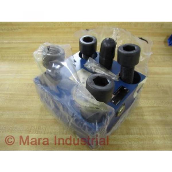 Rexroth Egypt Mexico Bosch Group R900974682 Manifold - New No Box #3 image