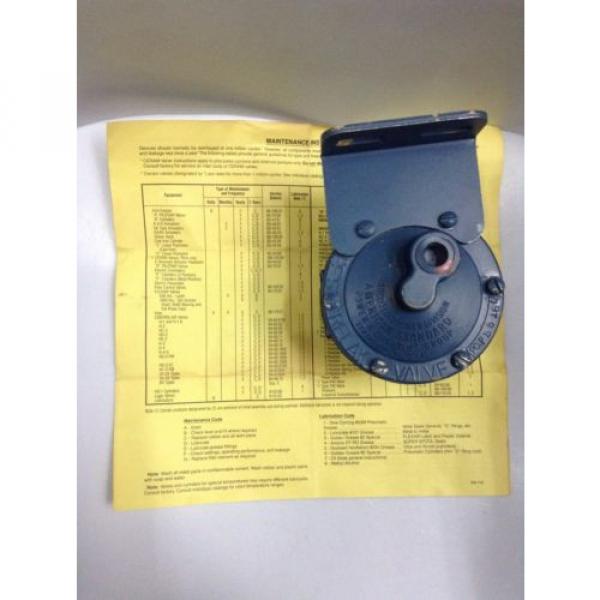 P 55160 REXROTH Type #034;S#034; PNEUMATIC RELAY VALVE  3/8 #034; #1 image