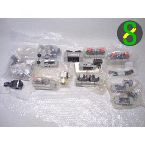 24x Dutch USA mix, BOSCH REXROTH pneumatik ventil 820, 821, 824 + 13x stecker #1 image