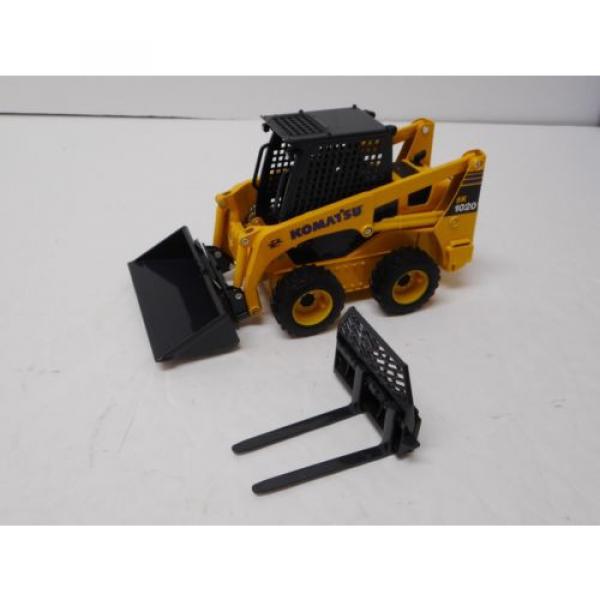 Komatsu 40070  SK1020 Skidsteer Loader  1:25 Scale NIB #2 image