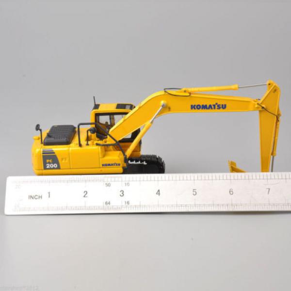 NEW Komatsu PC200 Excavator 1:50 Scale DieCast Metal Model #10 image