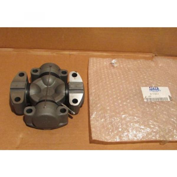 Genuine Komatsu Spider U-Joint 17A-20-11211 #1 image