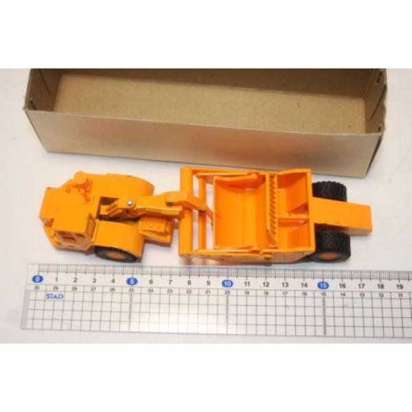 Komatsu ws223s motor scraper 1/80 T-64 made in japan  box body dart #6 image