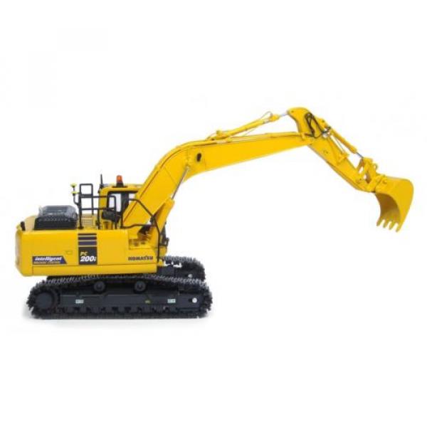 KOMATSU PC200i-10 INTELLIGENT MACHINE 1/50 scale model by Universal Hobbies #4 image