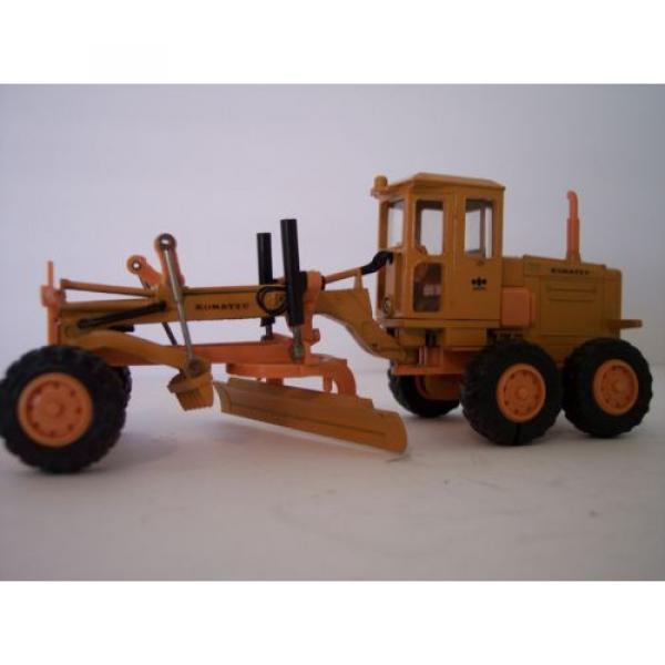 VINTAGE DIAPET KOMATSU GD605A MOTOR GRADER 1:50 SCALE ORANGE VERSION (T-74) NBOX #1 image