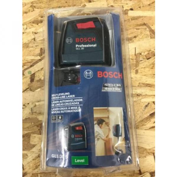 NEW  Bosch 30&#039; Self-Leveling Cross-Line Laser Level GLL 30 S #1 image