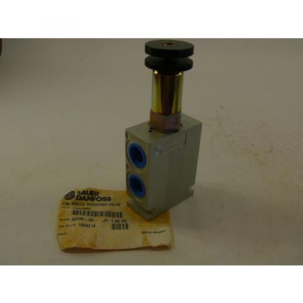 SAUER DANFOSS HYDRAULIC VALVE YC220337 R14  NEW!!! (F140) #1 image