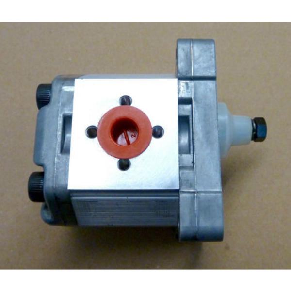 TUROLLA 111.10.006.00 GROUP 1 ALUMINIUM GEAR PUMP SNP1 - SAUER DANFOSS #3 image