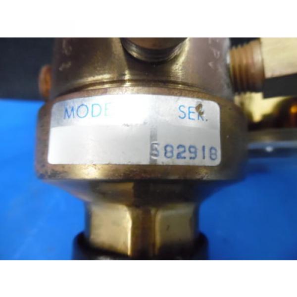 LINDE UNION CARBINE PRESSURE REGULATOR WITH U.S. GUAGES 0-100 TO 0-4000 PSI #8 image