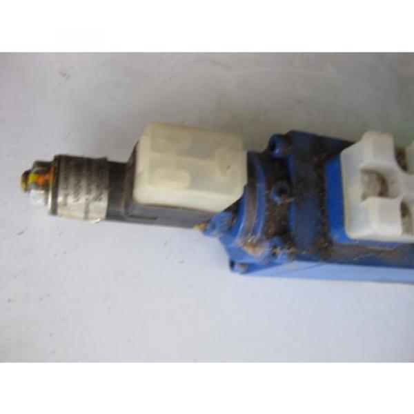 Rexroth 4WRE6 E16-1X/24K4/M R900377131 RO4191929  Hydraulic Valve Mannesmann #3 image