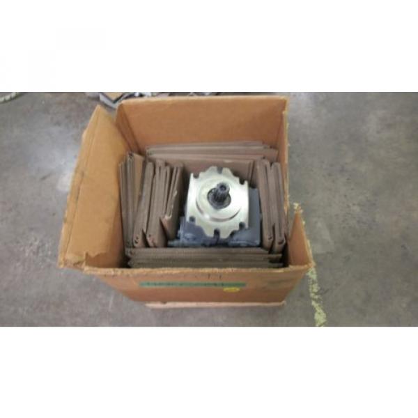 Origin REXROTH R902205592/001 AA4VG90/32 AXIAL PISTON VARIABLE HYDRAULIC pumps #10 image