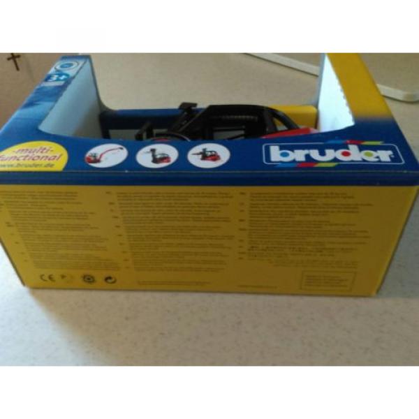 BRUDER LINDE FORK LIFT WITH PALLETS 1:16 SCALE #5 image