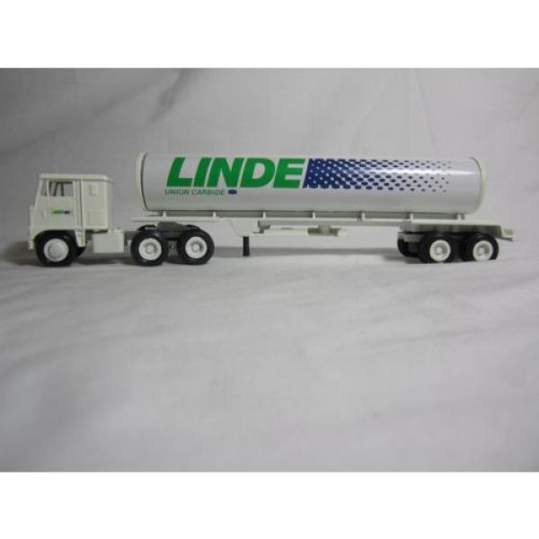 Winross 1981 LINDE White 7000 Tanker #4 image