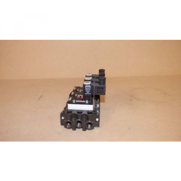 origin Rexroth Pneumatic Directional Control Solenoid Valves, Bank Of 3 #6 image