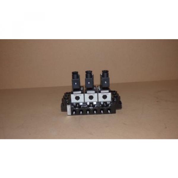 origin Rexroth Pneumatic Directional Control Solenoid Valves, Bank Of 3 #8 image