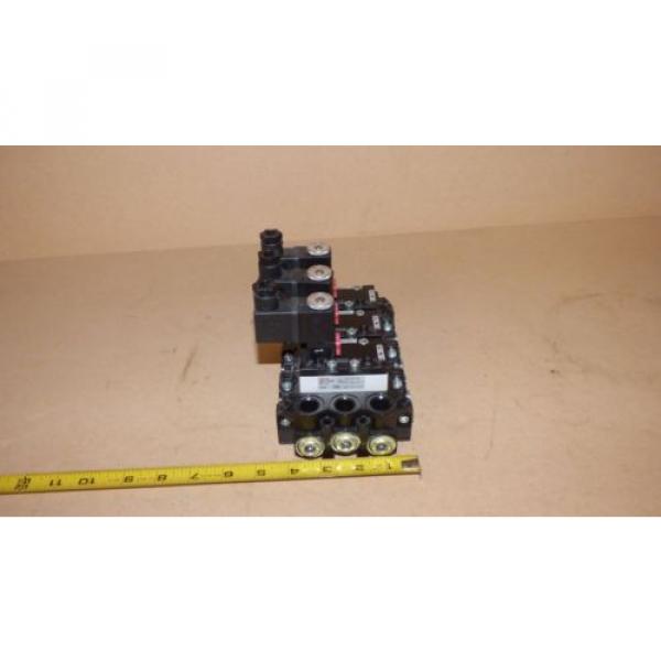 origin Rexroth Pneumatic Directional Control Solenoid Valves, Bank Of 3 #10 image