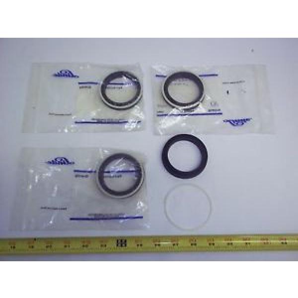 L0009622068 Linde-Baker Forklift, Ring, Lot Of 4 #1 image