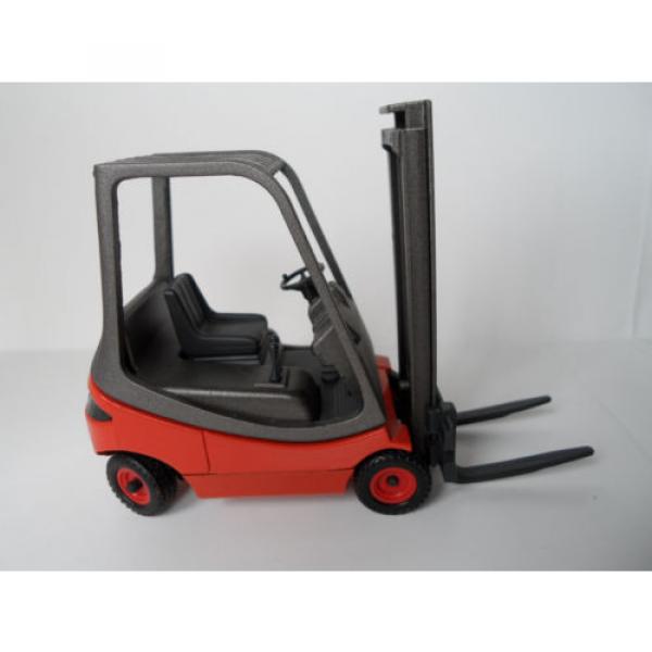 LINDE H16, GABELSTRAPLER FORKLIFT SCHUCO MODEL, SCALE 1:24 MADE BULGARIA 2421 #5 image