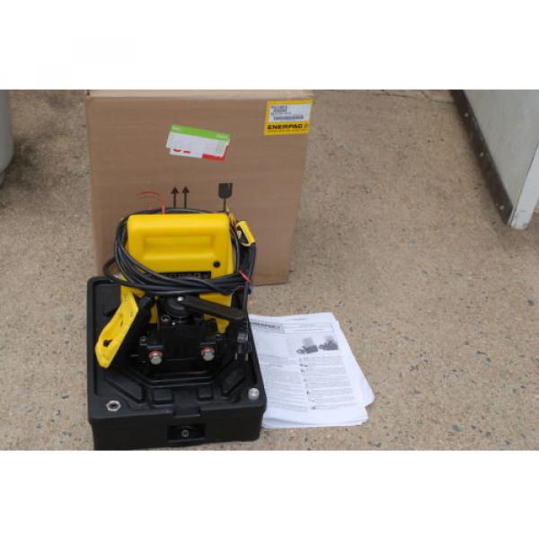 ENERPAC PUJ-1401E HYDRAULIC PUMP 4 WAY VALVE  new 230 volt #1 image