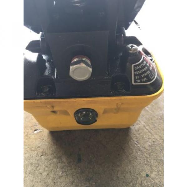 Enerpac PATG1102N air hydraulic foot pump. #6 image