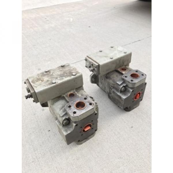 Oil-Gear Hydraulic Pump PVQ32LDFYCNT Thru-Drive Oilgear Old Surplus Units PVQ 32 #1 image