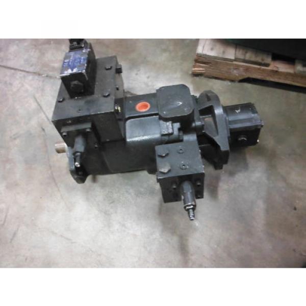 OILGEAR HYDRAULIC PUMP SG201132 ~ USED #1 image