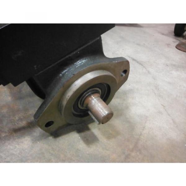 OILGEAR HYDRAULIC PUMP SG201132 ~ USED #2 image