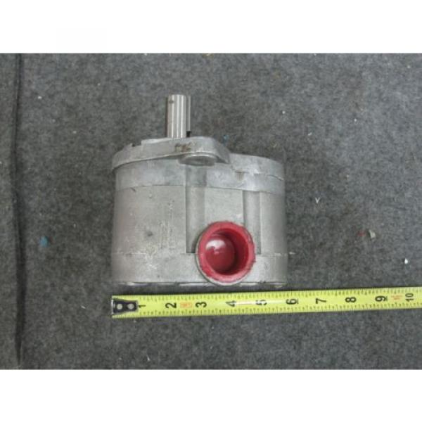 NEW DANFOSS HYDRAULIC PUMP # 47146-26 #2 image