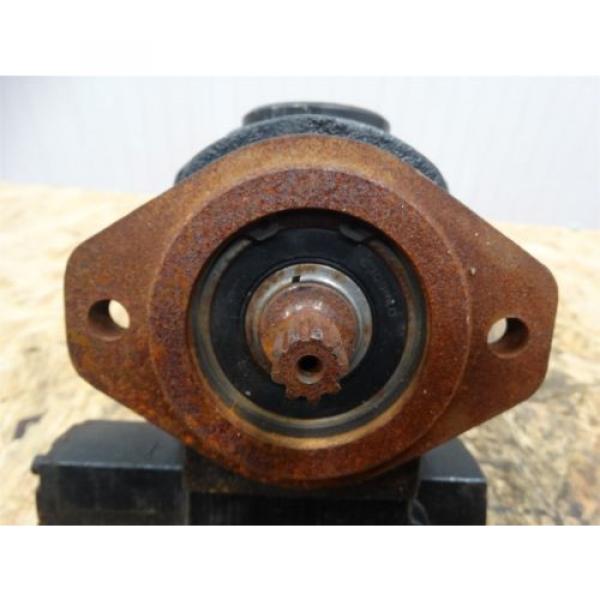 Oilgear Hydraulic Pump PVWJ022A1UVRSAS P-1NNNN #8 image