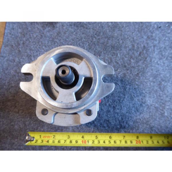 NEW HONOR GEAR PUMP P206RU01DD #2 image