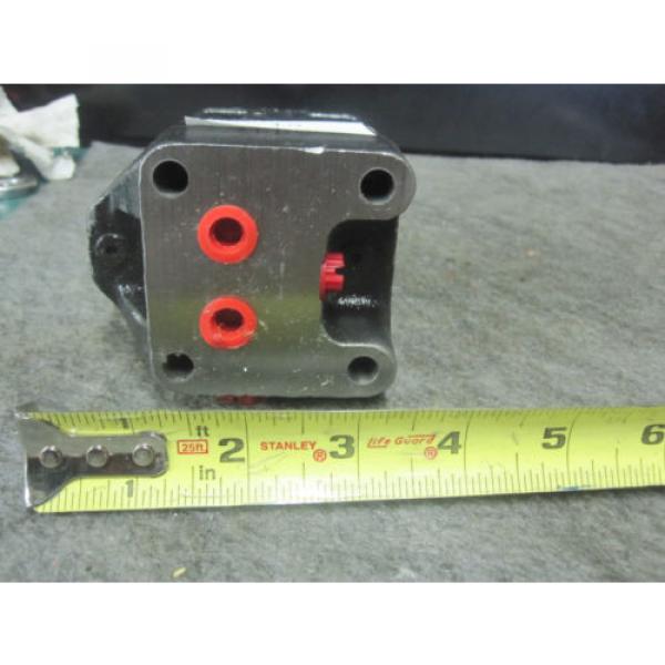 NEW DELTA MTE GEAR PUMP # 5442 #2 image