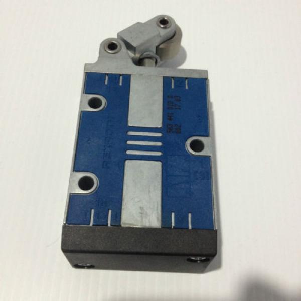 REXROTH CAM OPERATED PNEUMATIC VALVE 563-441-010-0 #2 image